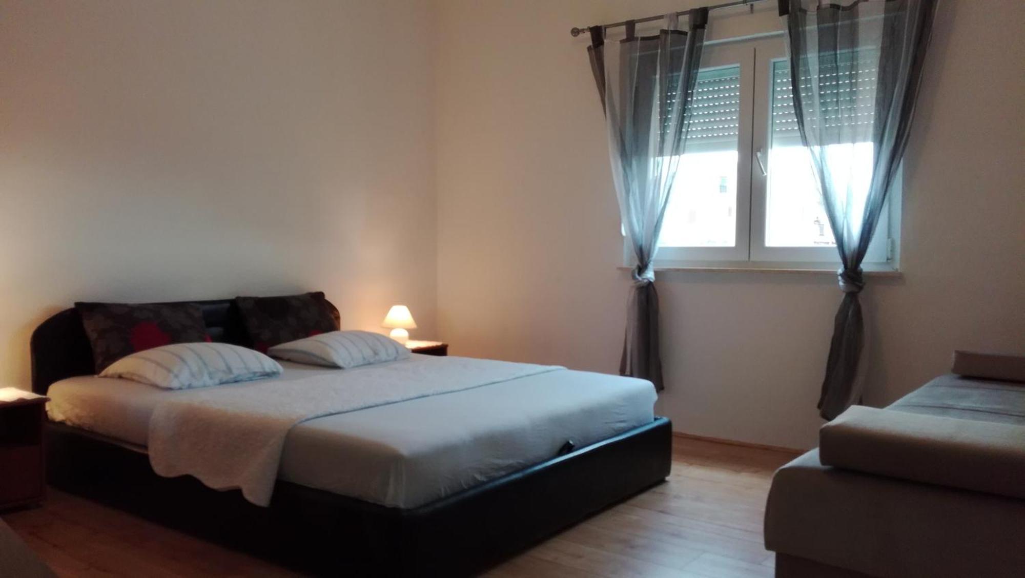 Apartments Vuk Posedarje Cameră foto